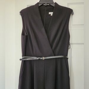 Elegant Black Sleeveless Dress